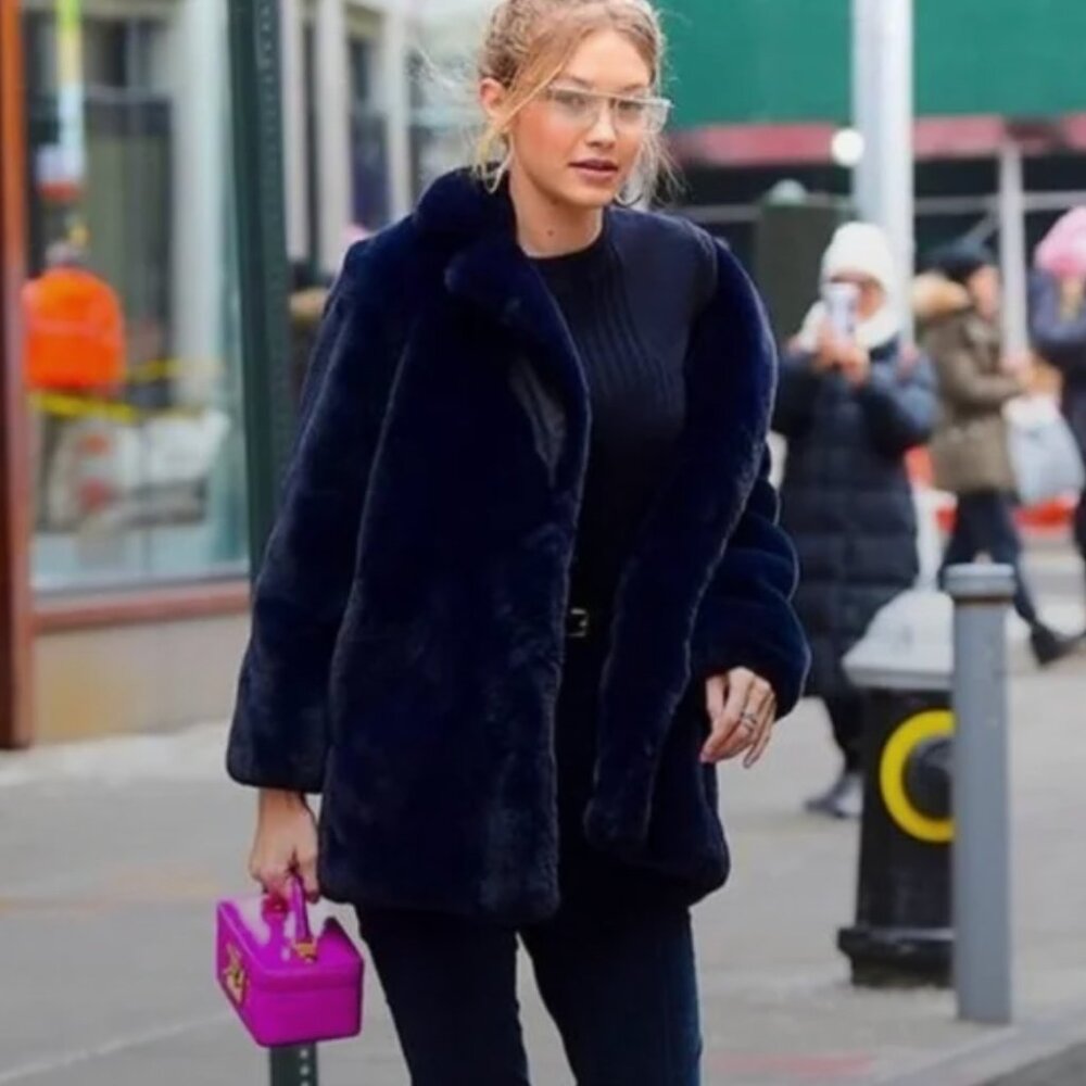 Sézane Isee Navy Faux Fur Coat - Picture 2 of 9